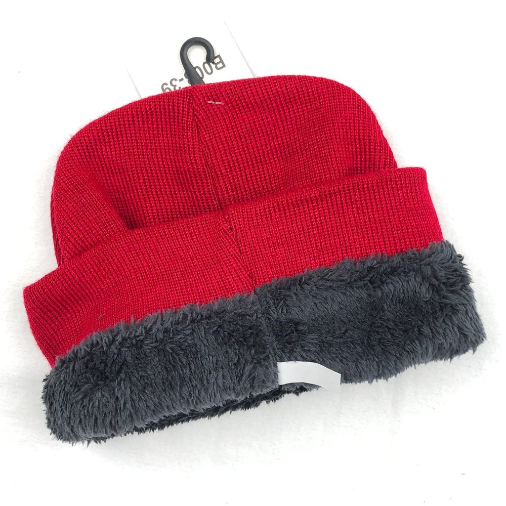 NWT Winter Hat With Fur Inside - Picture 3 of 4